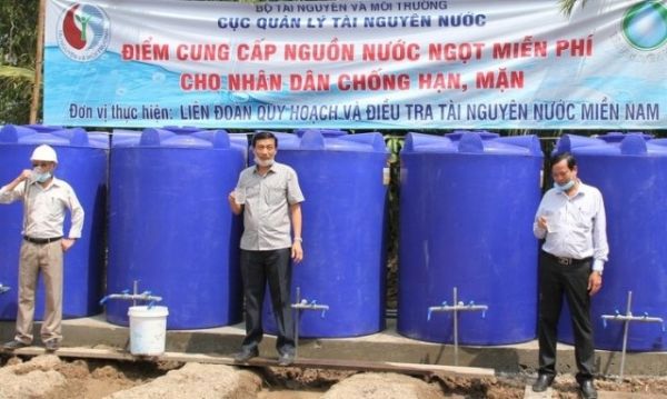 Cấp nước ngọt miễn phí cho hàng nghìn hộ dân nghèo Bạc Liêu